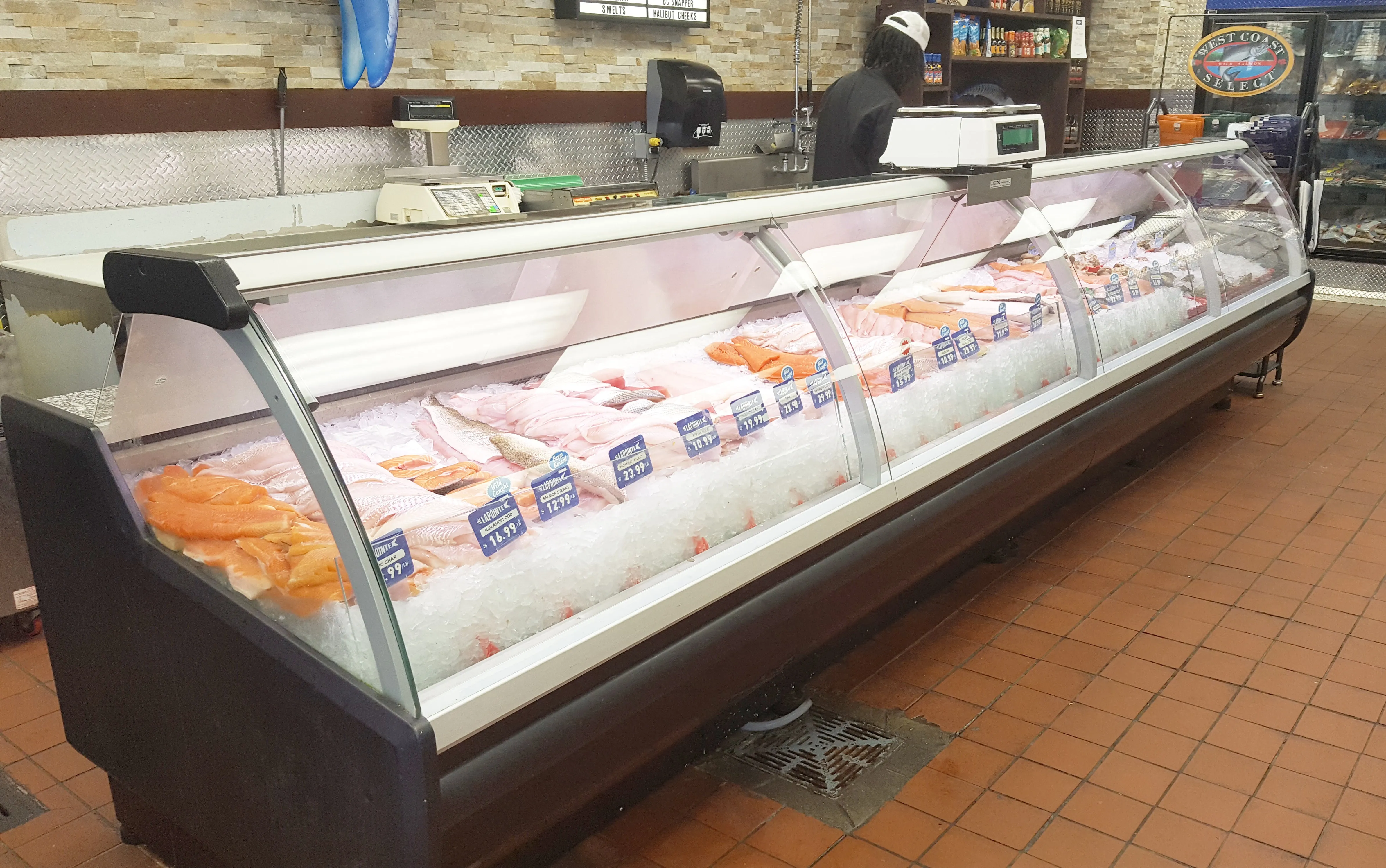 47"D Fresh Fish Case, Lift-up Front Glass