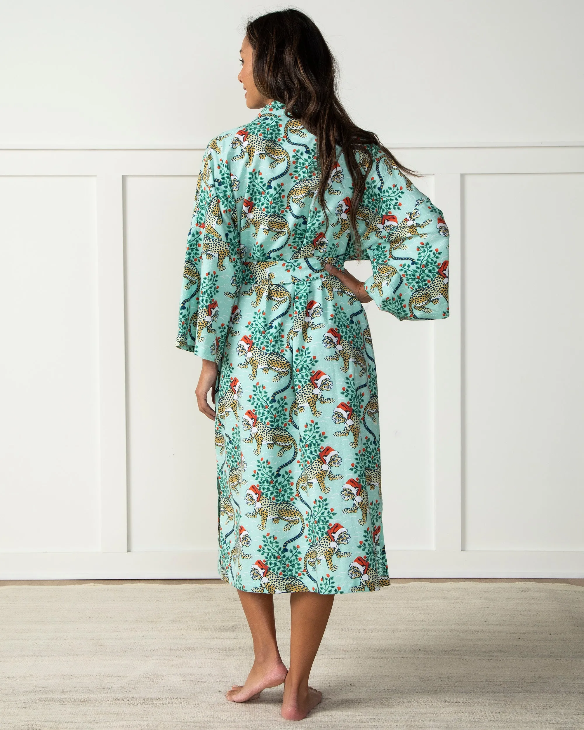 Holly Jolly Bagheera - Lightweight Flannel Robe - Frosted Mint