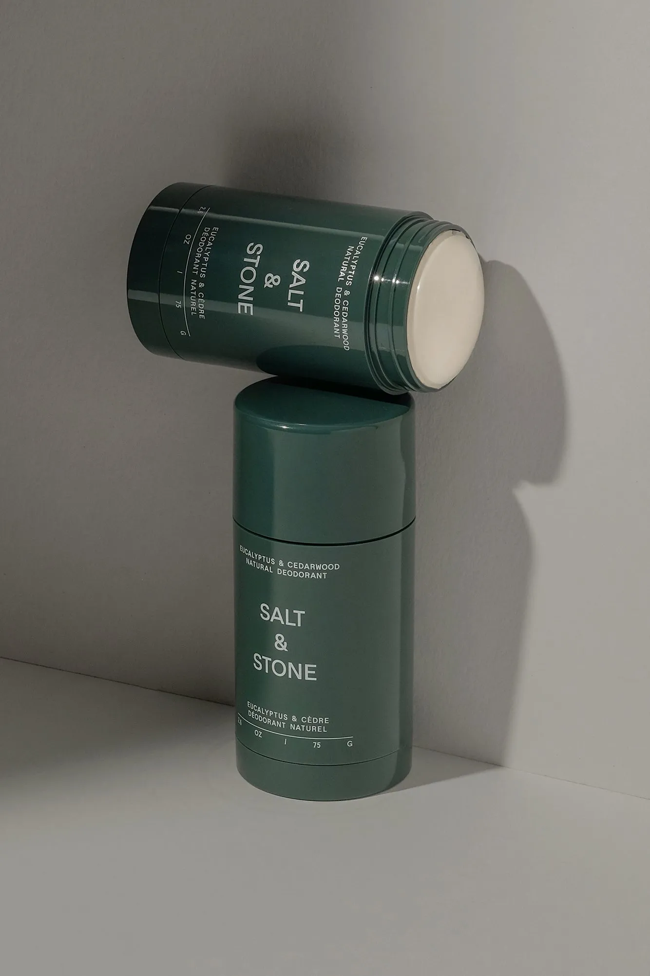 SALT & STONE All Natural Deodorant Eucalyptus and Cedarwood